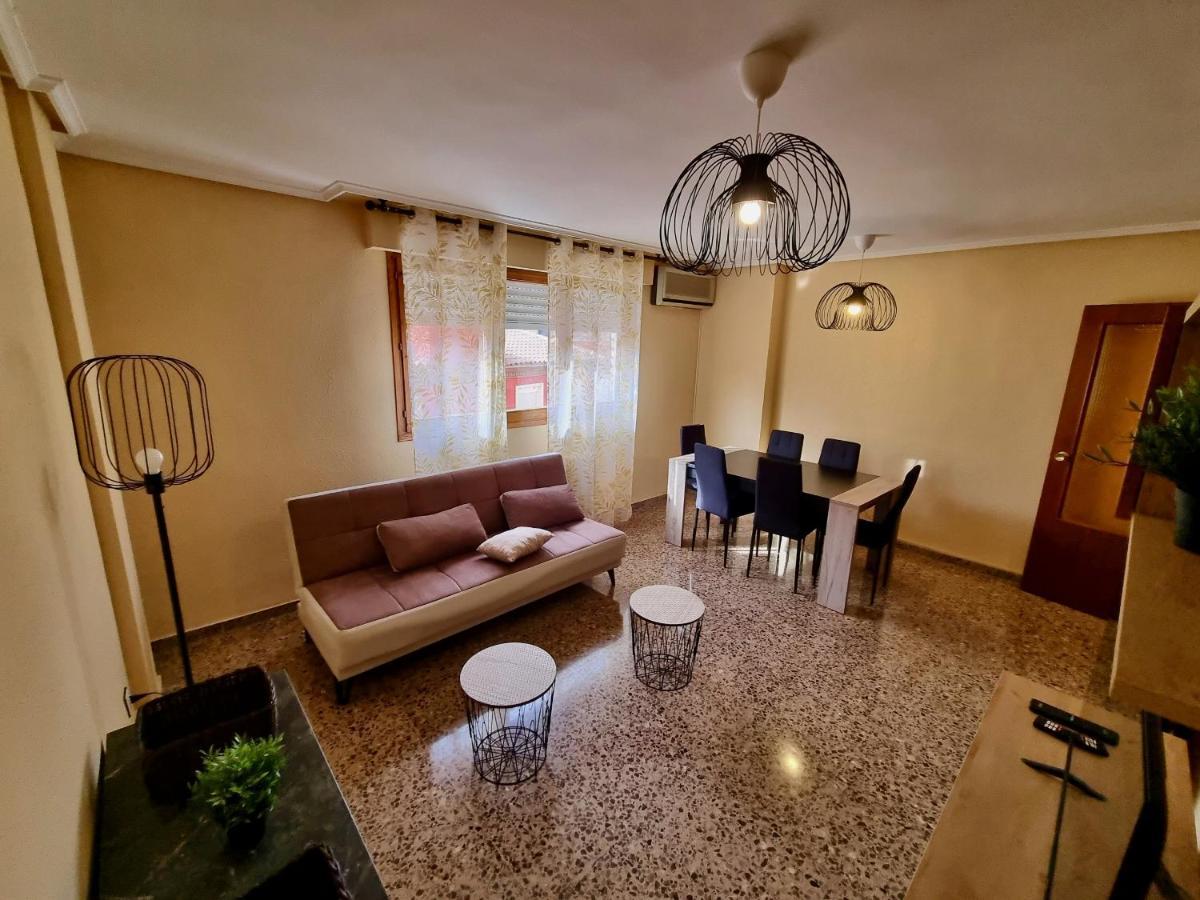 Apartamento Montse ซาราโกซา ภายนอก รูปภาพ